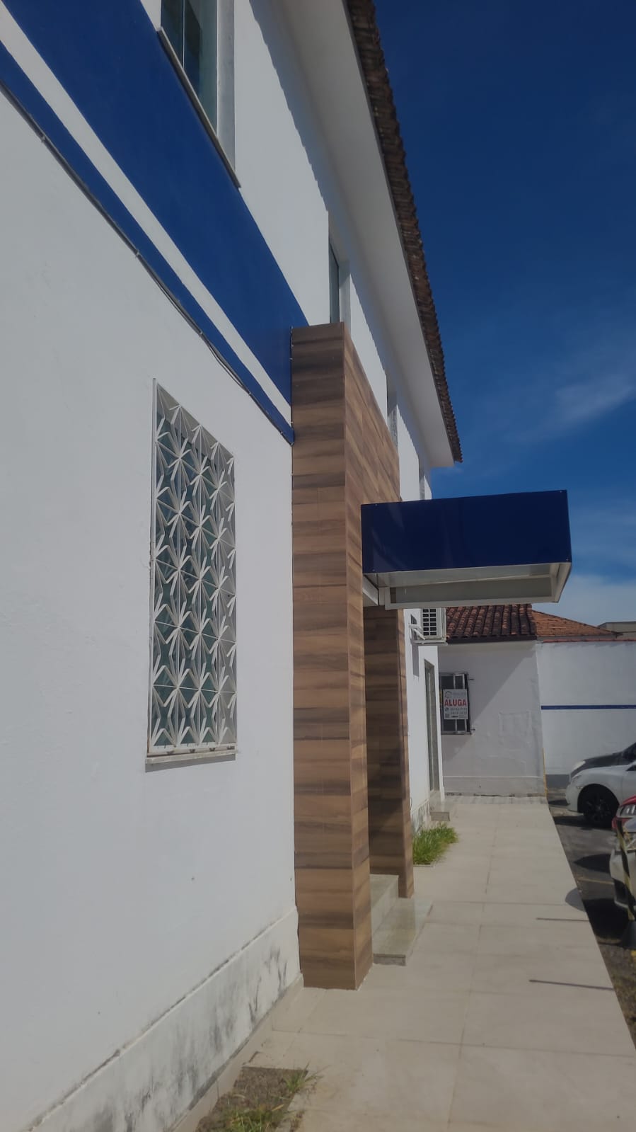 Fachada do Espaço Começar